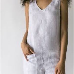 Suunday linen crop jumpsuit size XS